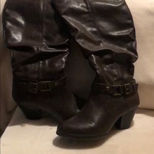 Women’s boots